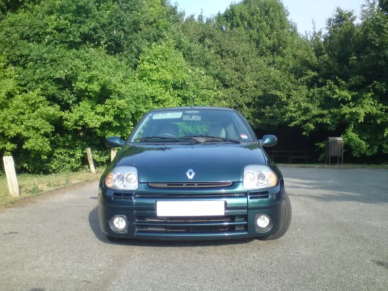 clio11.webp