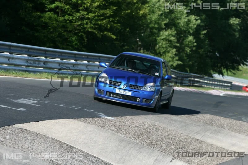 clio11.webp