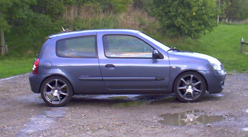 clio12.jpg