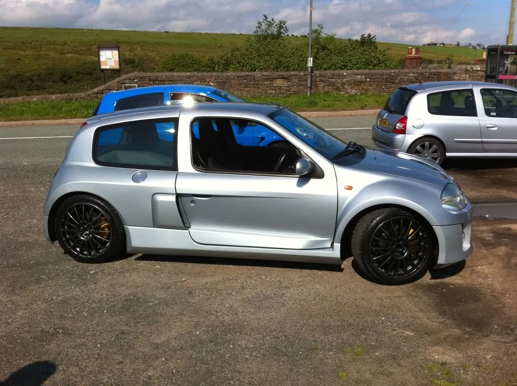clio12.webp