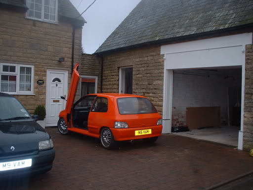 clio121.jpg