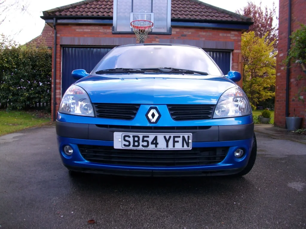 Clio1216vSB54YFN-Blue-4534.webp
