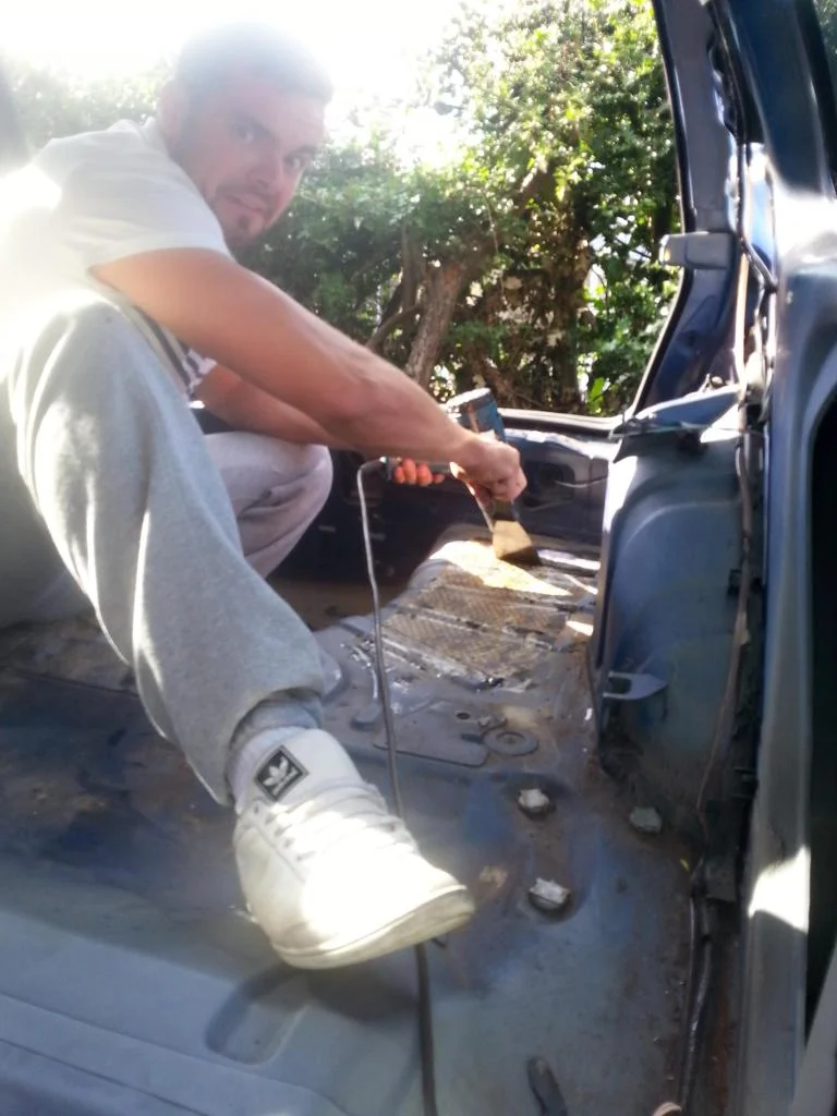 clio12_zps64cda682.webp