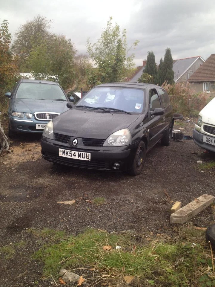 Clio12_zps90817748.webp