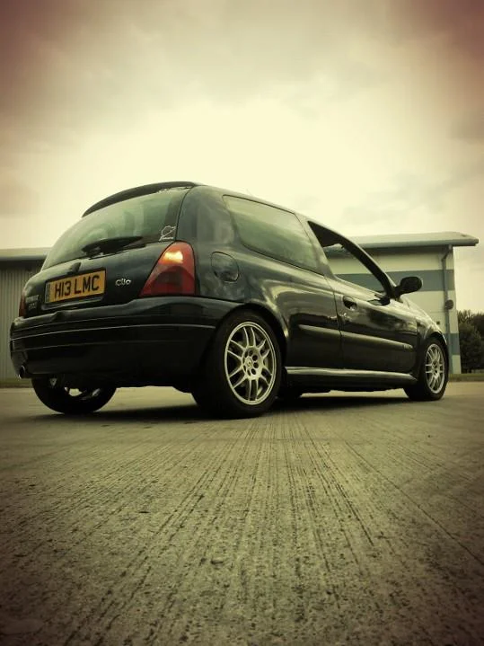 clio13.webp