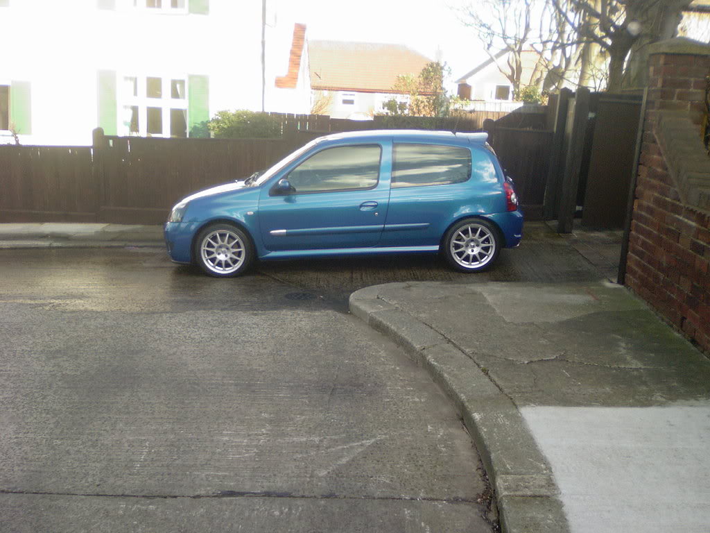 clio1308.jpg clio1308.jpg