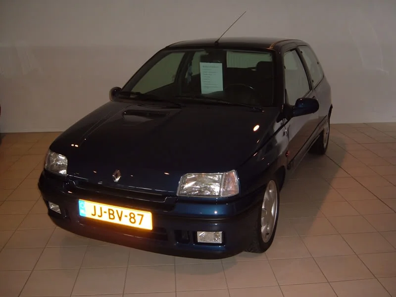 Clio16V.webp