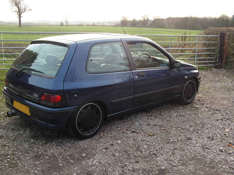 Clio16vb.jpg