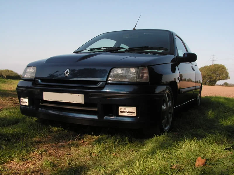 Clio16vi.webp