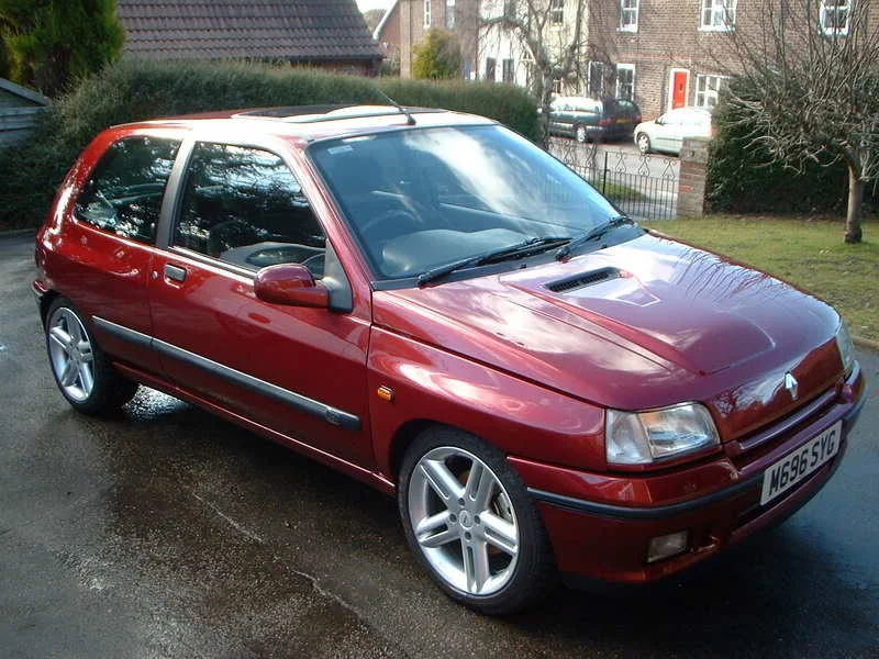 Clio17.webp