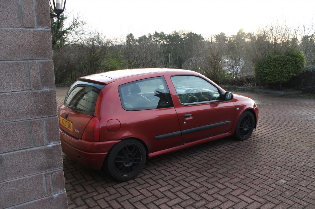 CLIO172-ALFIE-December2014008_zps36749c1f.jpg
