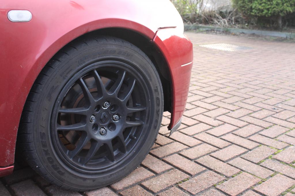 CLIO172-ALFIE-December2014021_zps4fccbd91.jpg