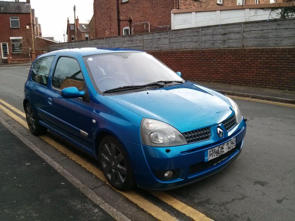 Clio182.jpg