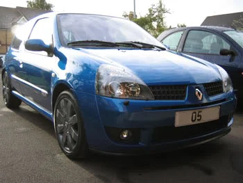 clio182-web.webp