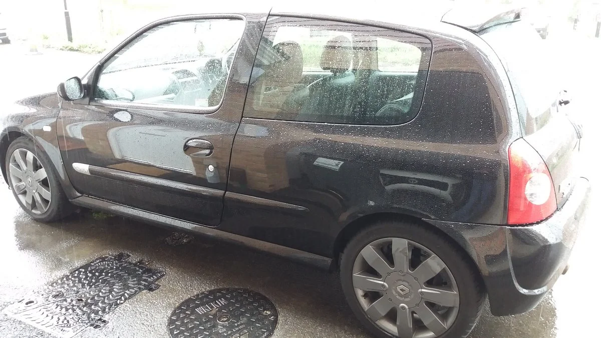 clio182.webp