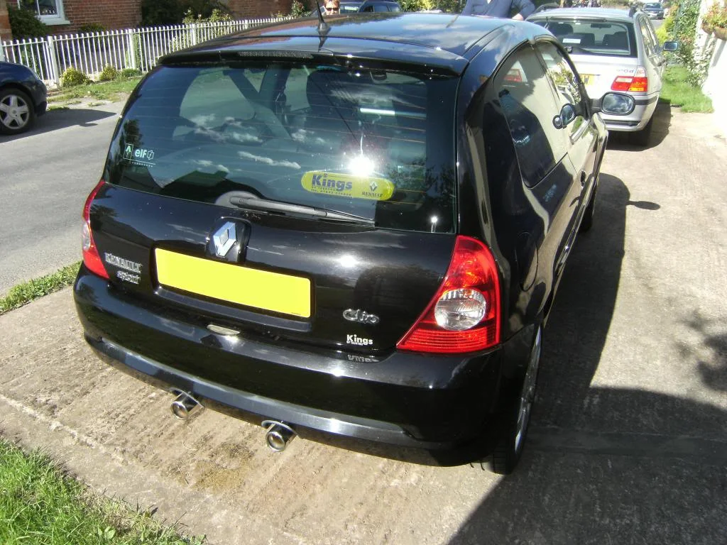 clio182.webp