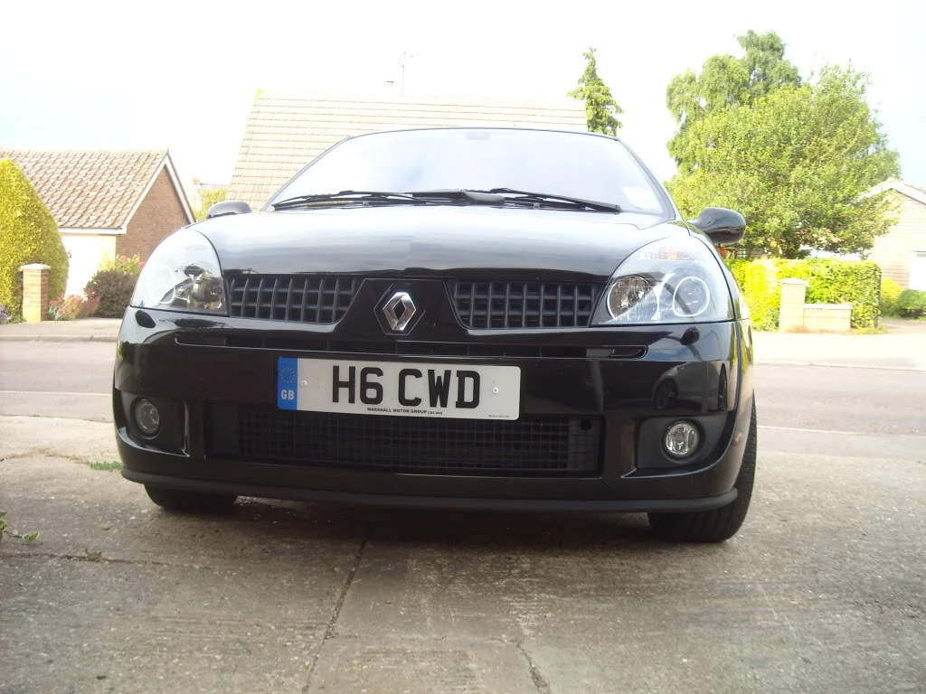 Clio182001.webp