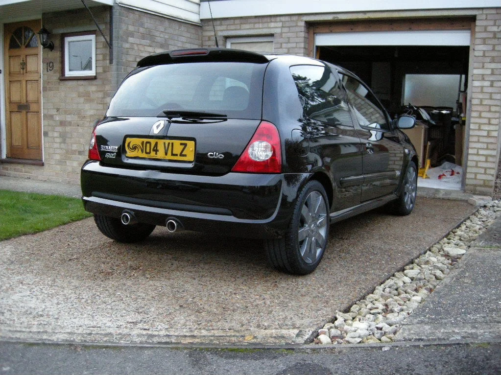 Clio182003.webp