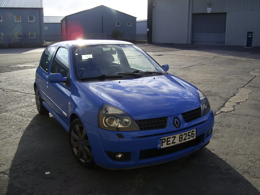 clio182006.webp