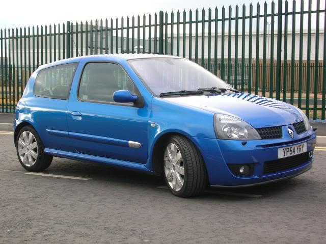 clio182032.jpg