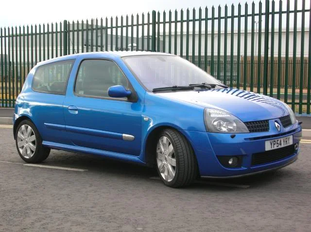clio182032.webp