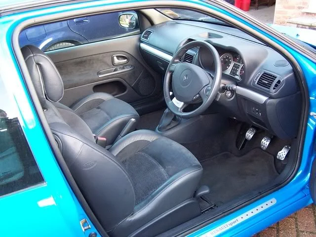 clio1824.webp