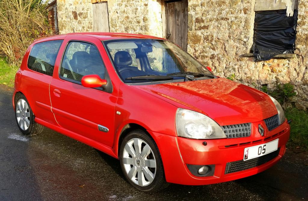 CLIO182_zps3e5571e1.jpg