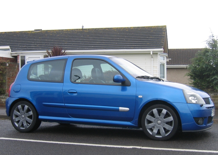 clio182cup_002.jpg