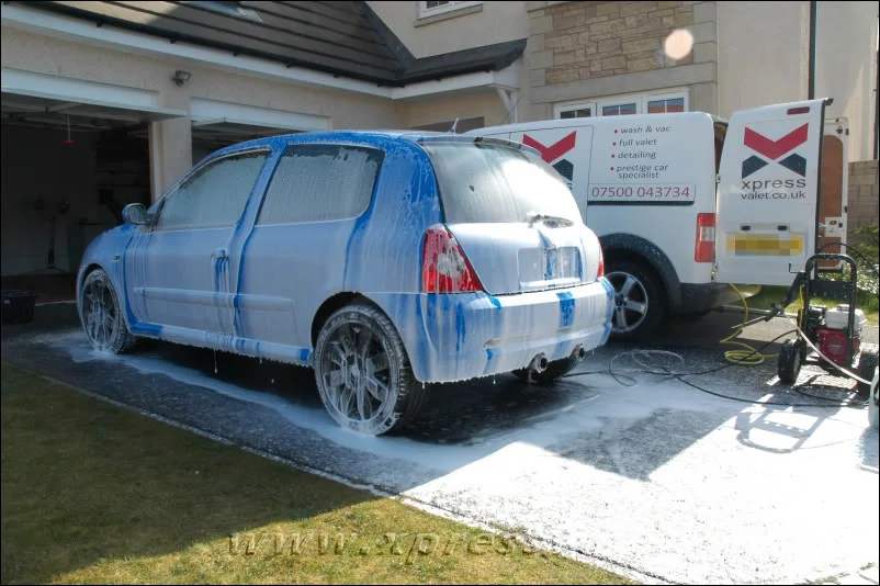 clio182foam4.webp
