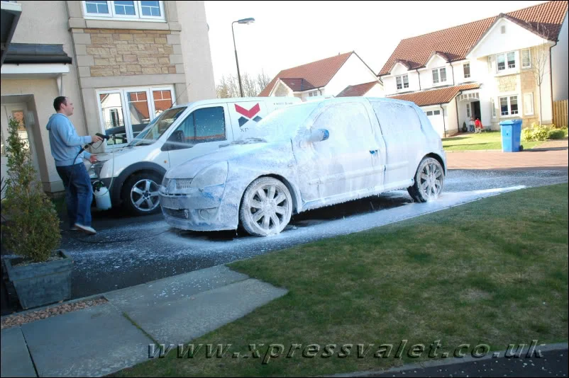 clio182prefoam2.webp