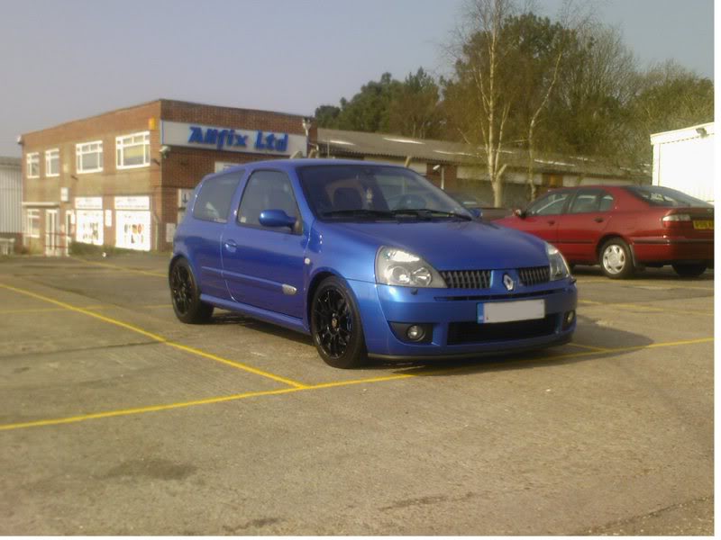 CLIO182RS_000_0004444.jpg