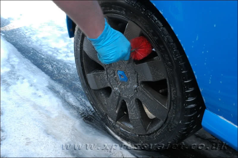 clio182wheel2.webp