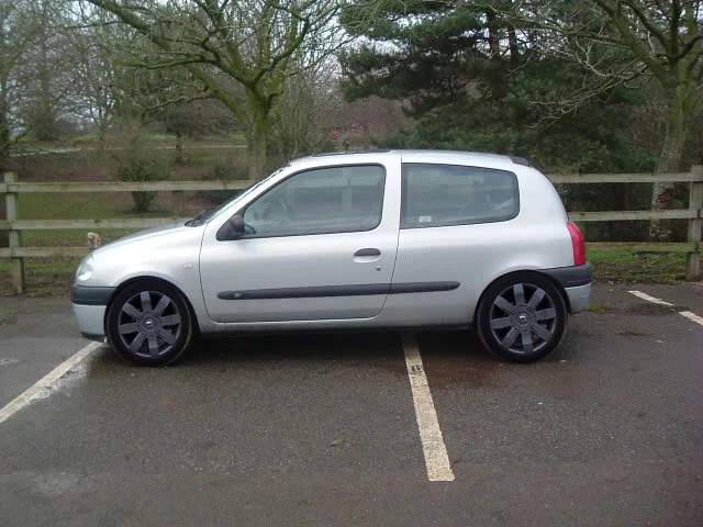clio182wheelscopy.webp