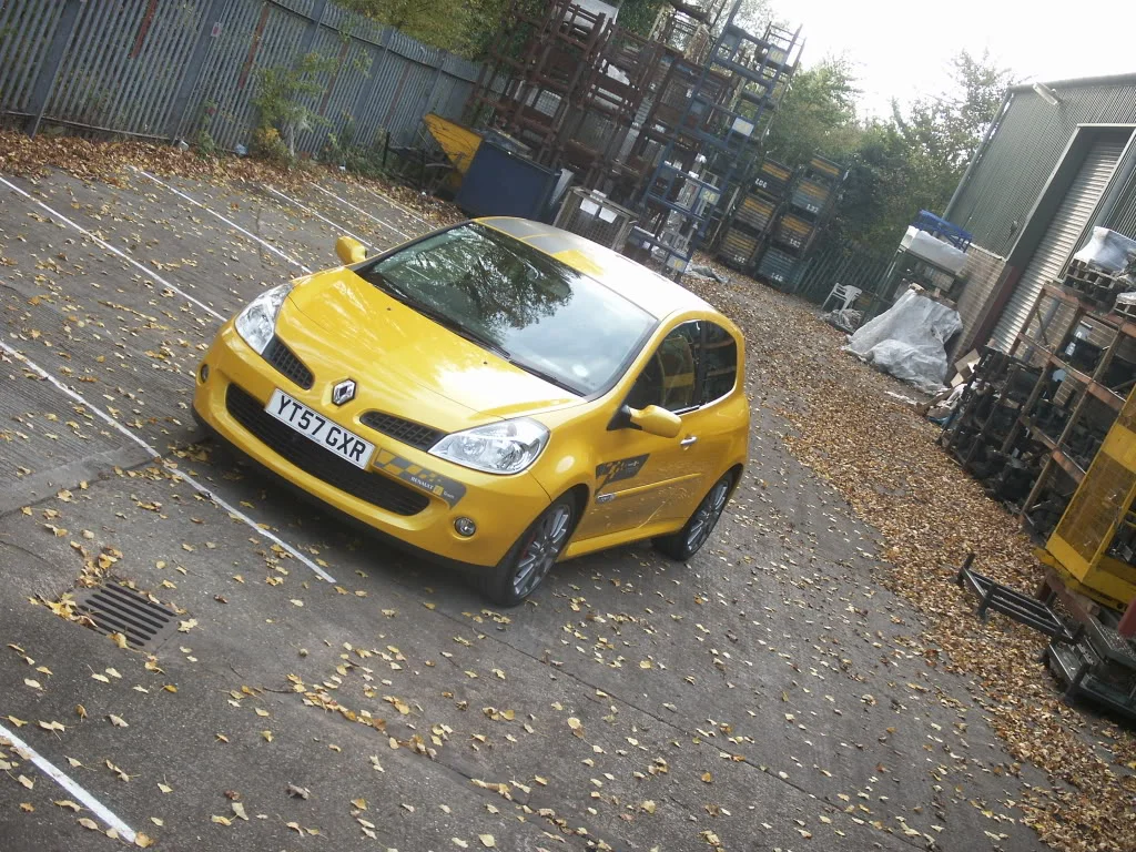 clio19704.webp