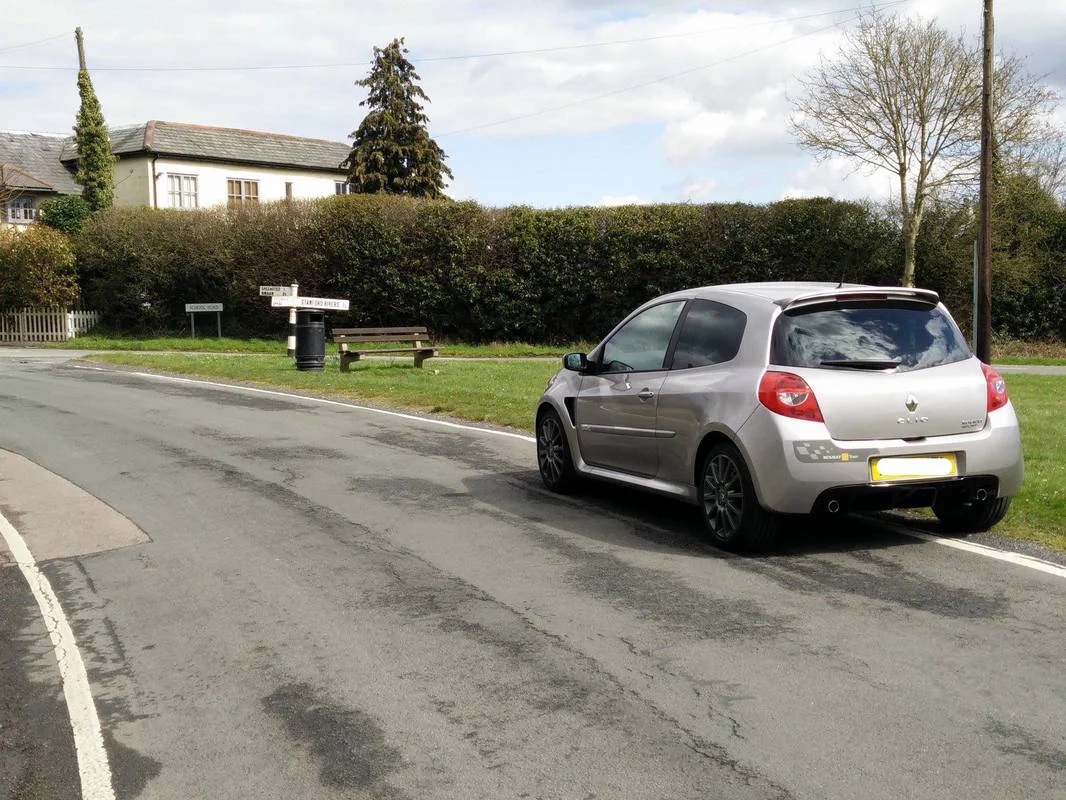 Clio197_4.webp