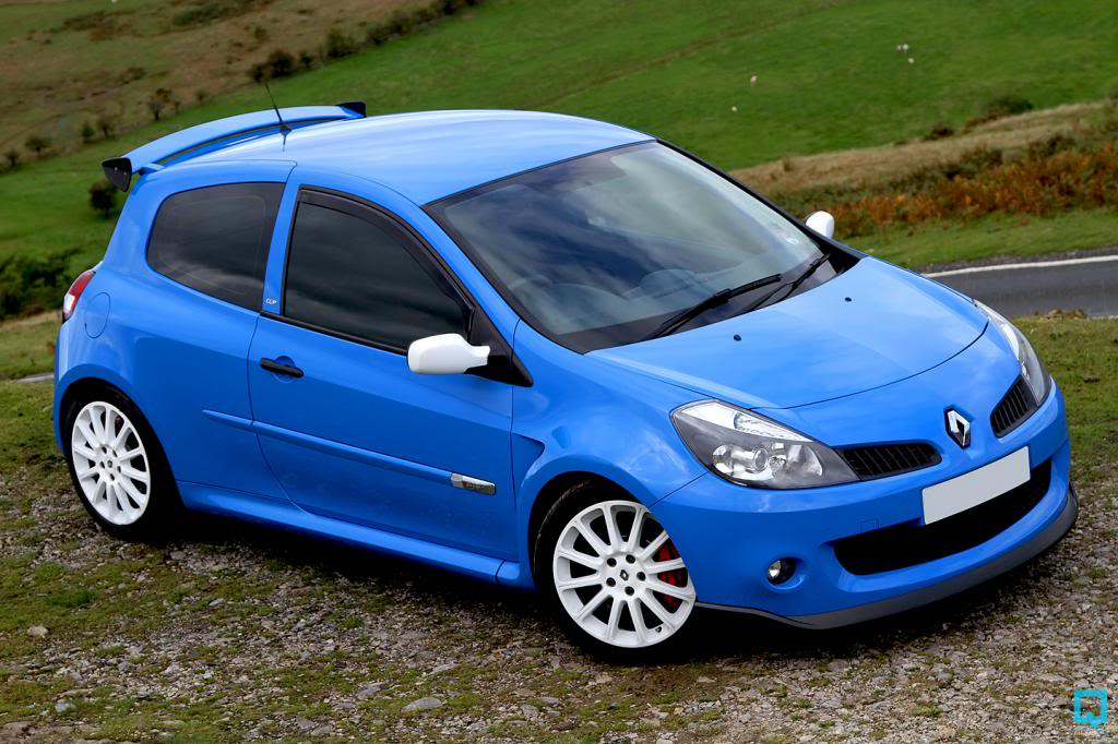 Clio197_SW_Image09_zpsce0c4072.jpg