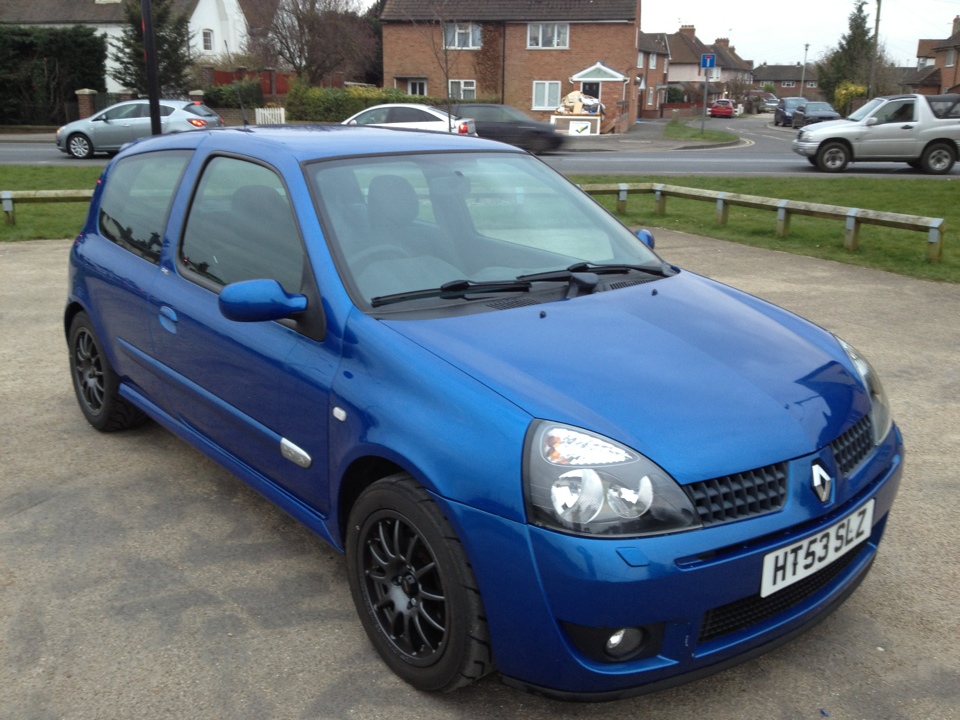 Clio1_zpsc3a8719e.jpg