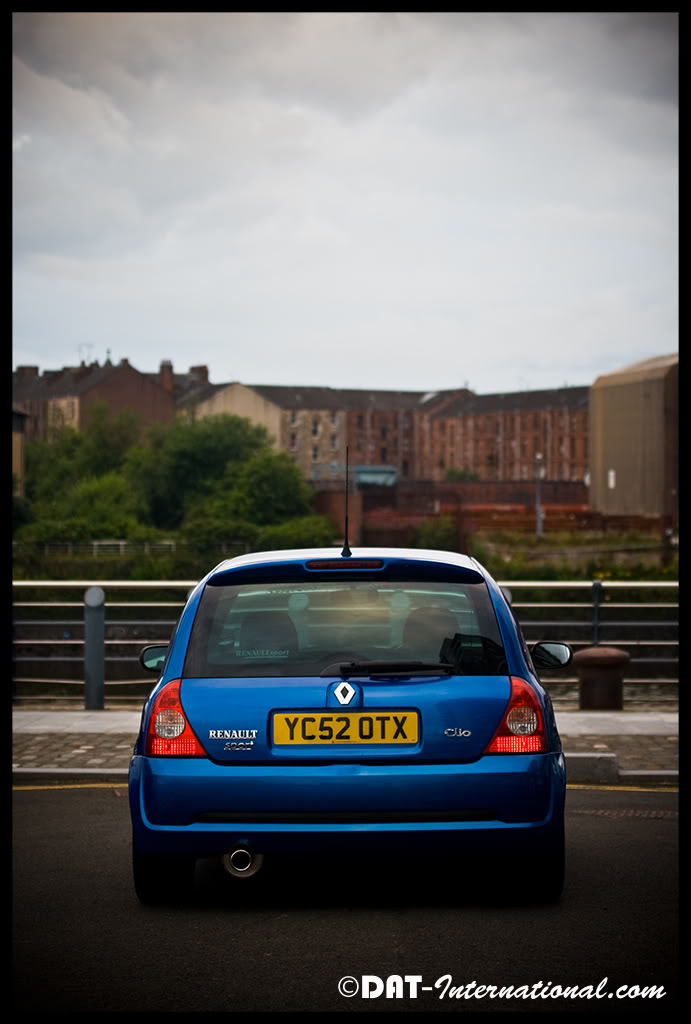 Clio1_zpsl6kmpjx0.jpg