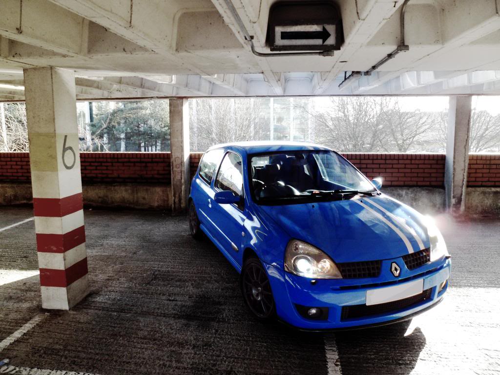 clio1big_zps89ae240b.jpg
