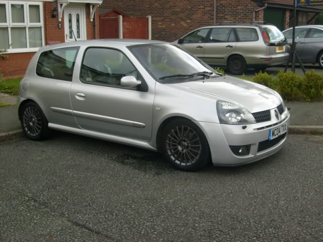 clio1gunm.jpg