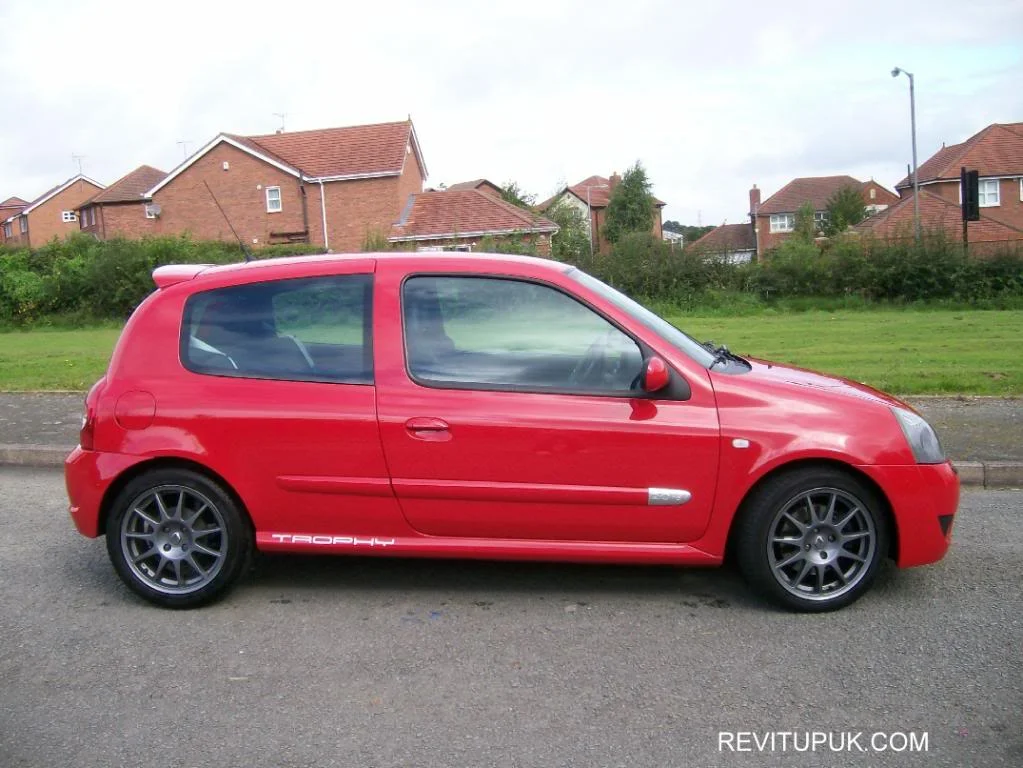 CLIO2-2.webp