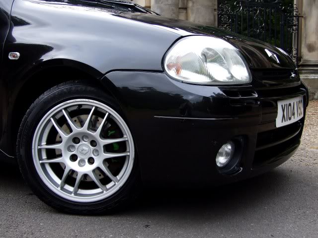 clio2-3.jpg