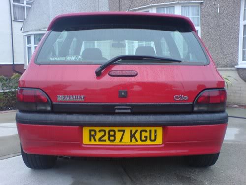 clio2.jpg