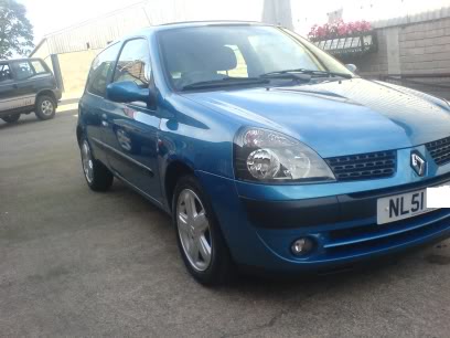 clio2.jpg