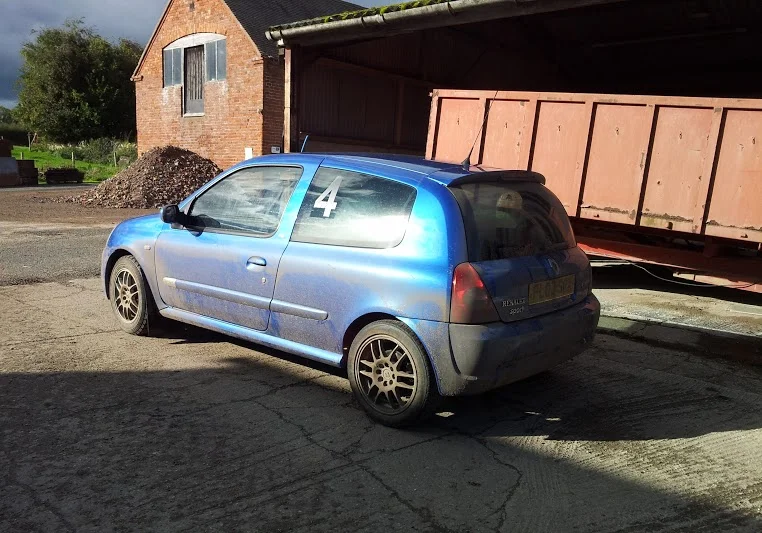 clio2.webp