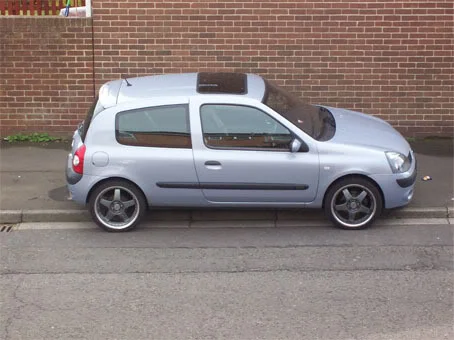 clio2.webp