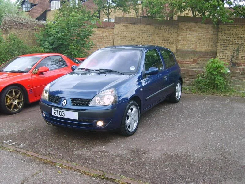 clio2.webp