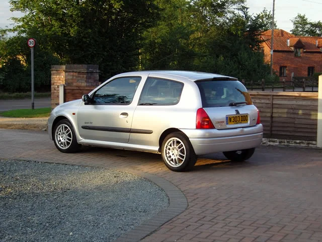 Clio2.webp