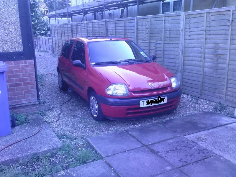 clio2.webp