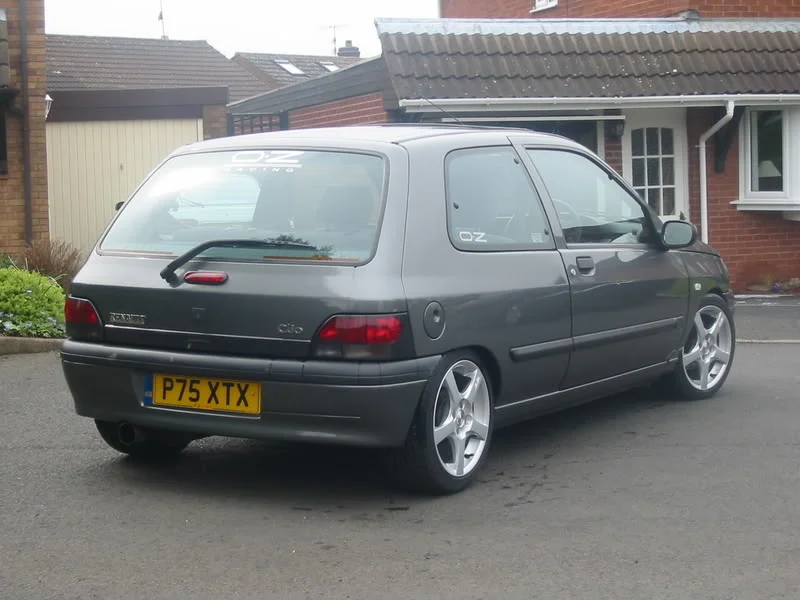 Clio2.webp